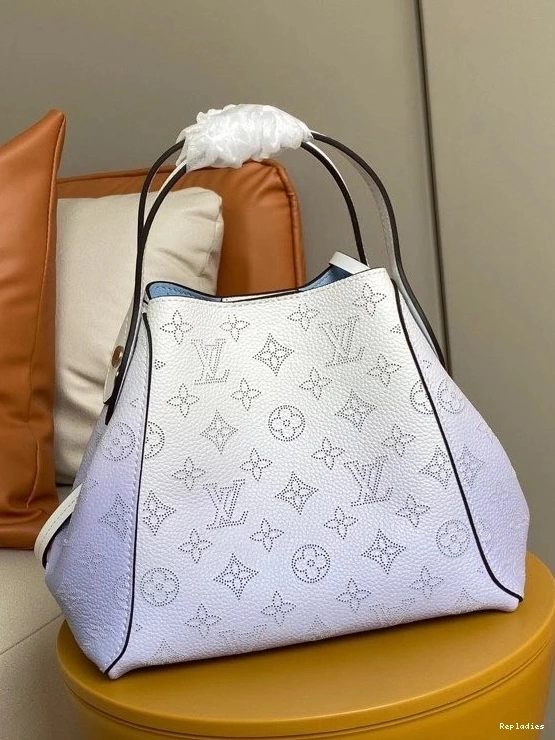 Fake Louis Bags LOUIS PM VUITTON HINA 0817
